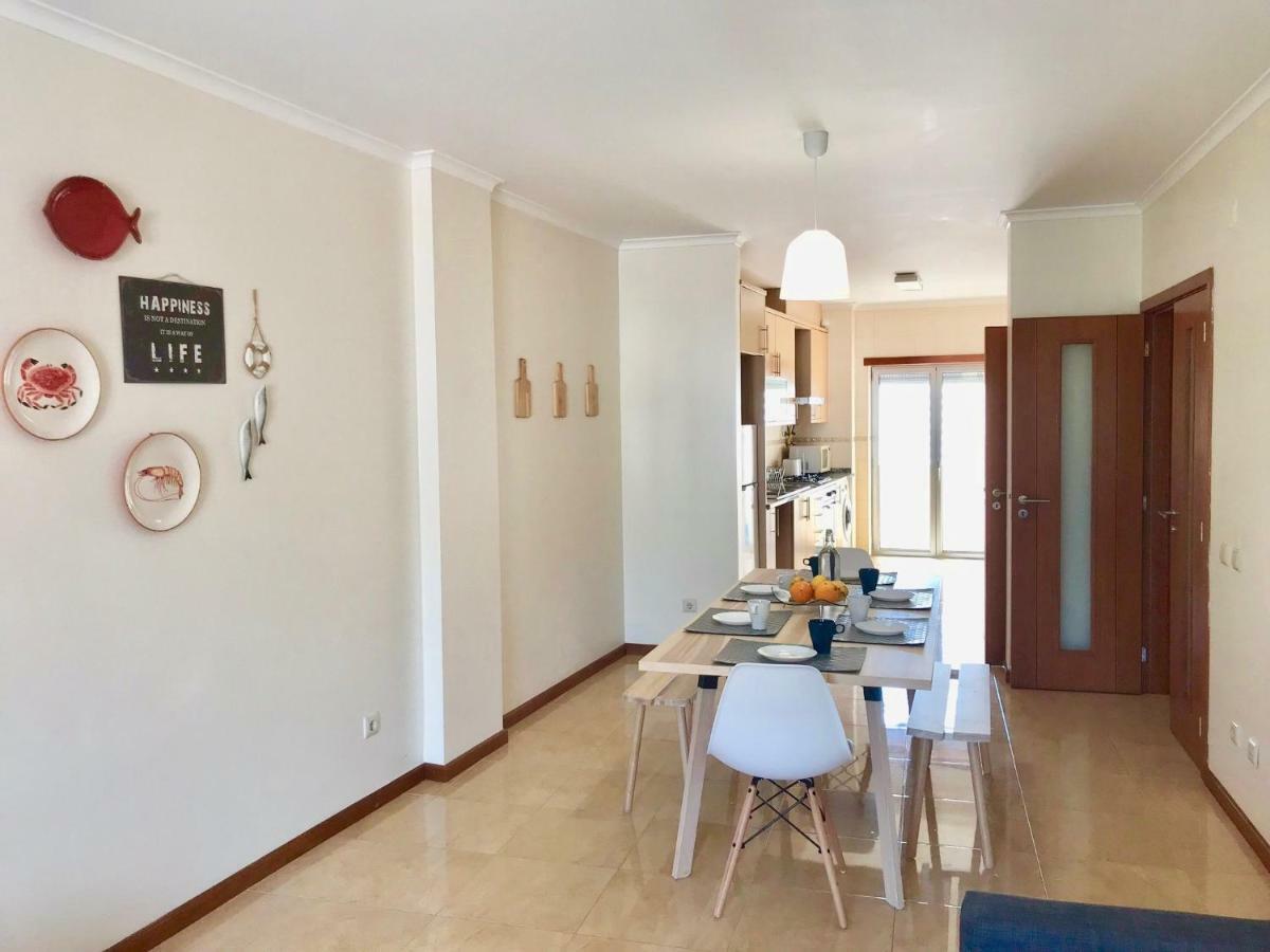 Nazare Beach Apartments Екстериор снимка